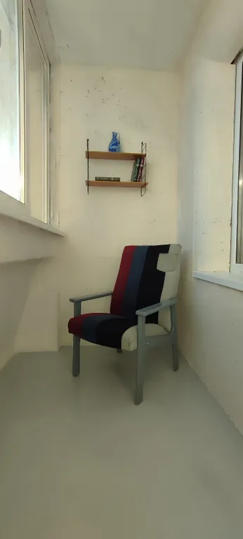 Однокомнатная квартира в северо-западном районе рядом с центром Маунтинб