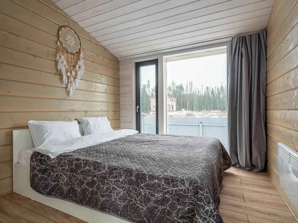 Семейный дом с камином