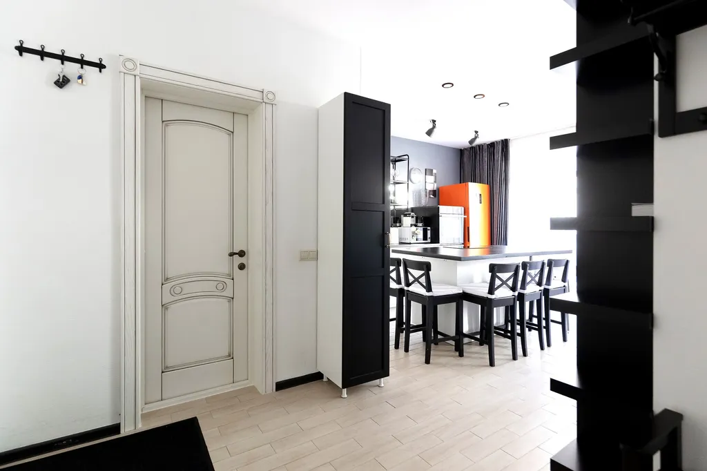 Дом целиком с личной парковкой в центре курорта