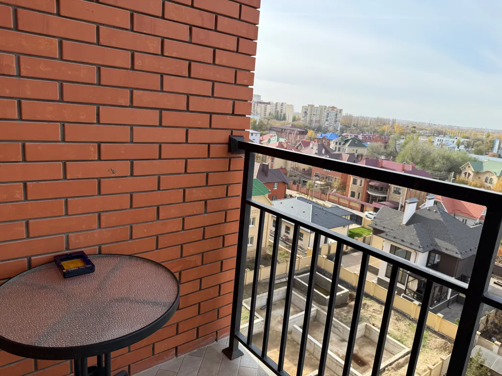 Светлая квартира с видом на реку