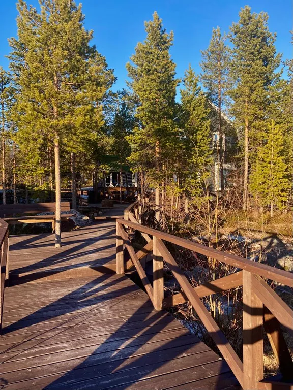 Уютный дом на берегу водохранилища