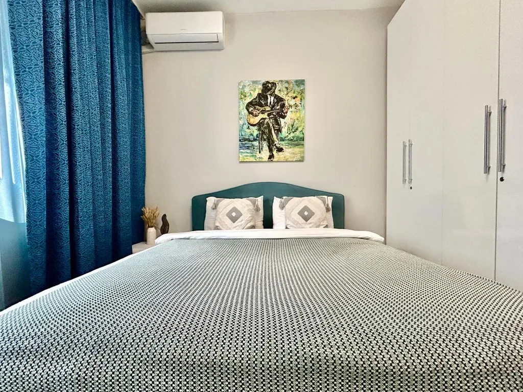 Квартира Вдохновляющая студия Блюз рядом со знаменитым Арбатом — Алматы