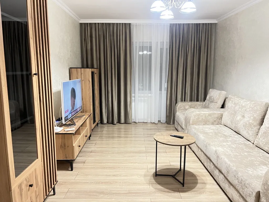 Квартира Апартаменты в сердце Владикавказа — Владикавказ