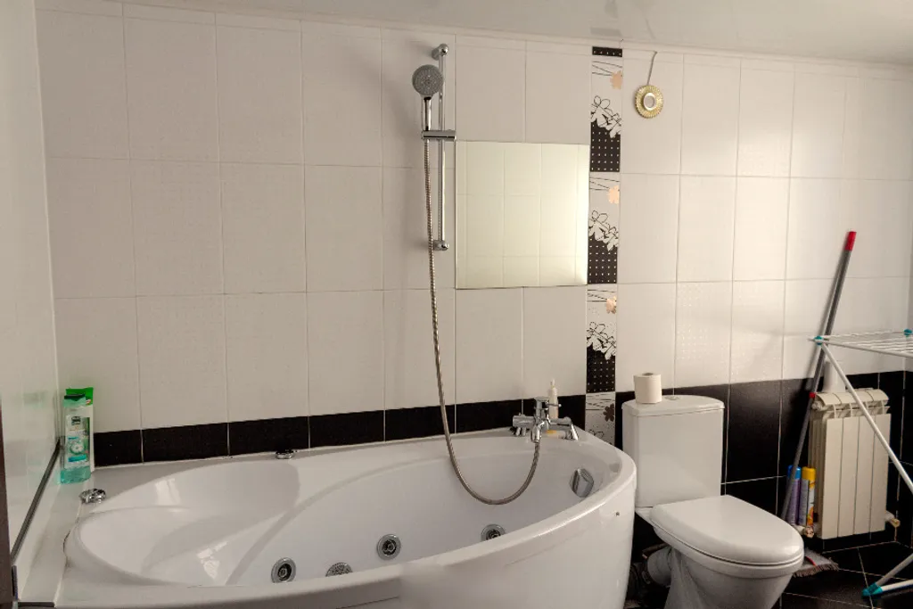 4-комнатная Квартира