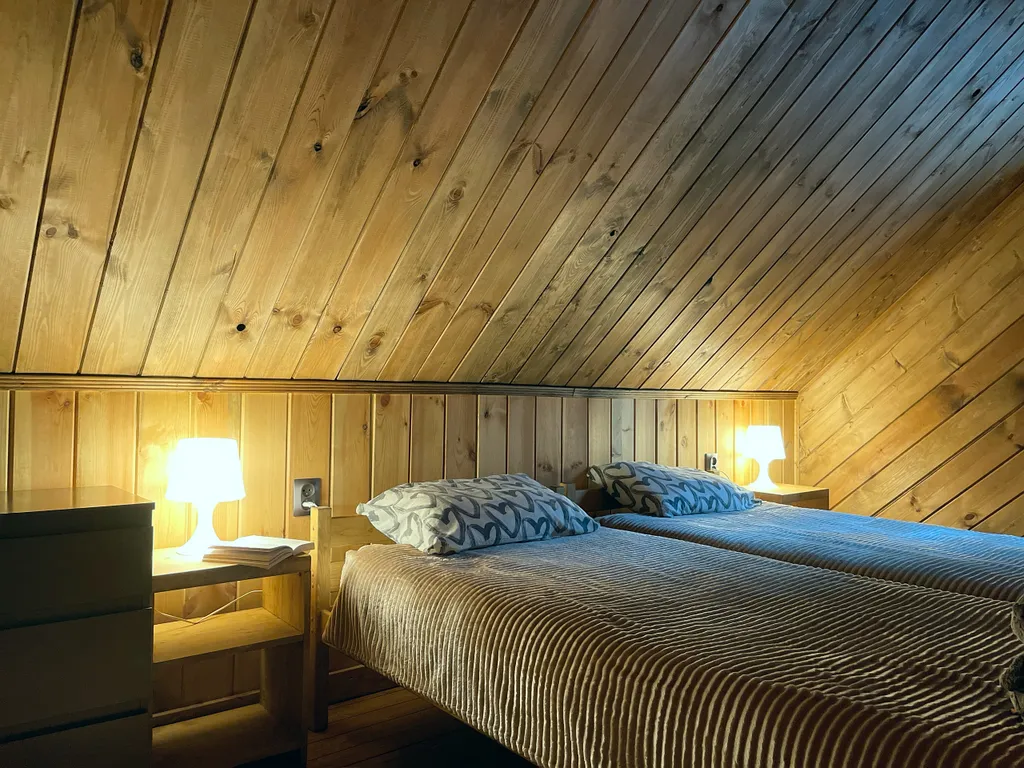 Большой загородный дом