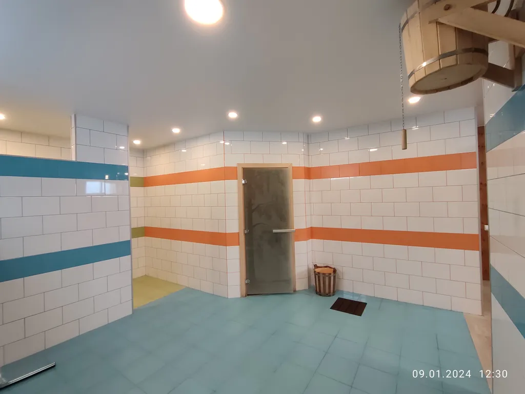 Добрый дом с баней и большим залом-камином