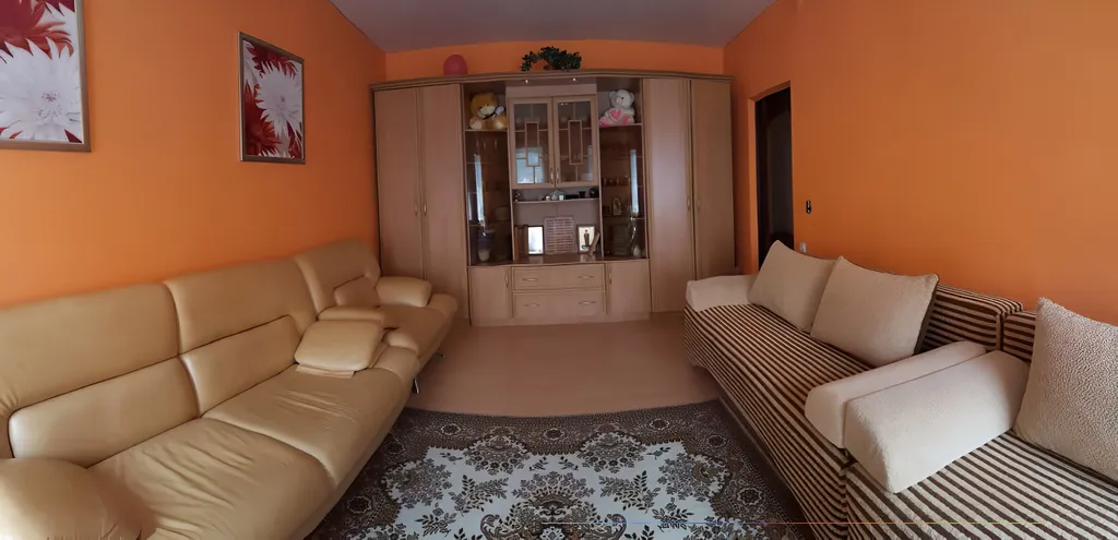 Трёхкомнатная квартира рядом с монастырем