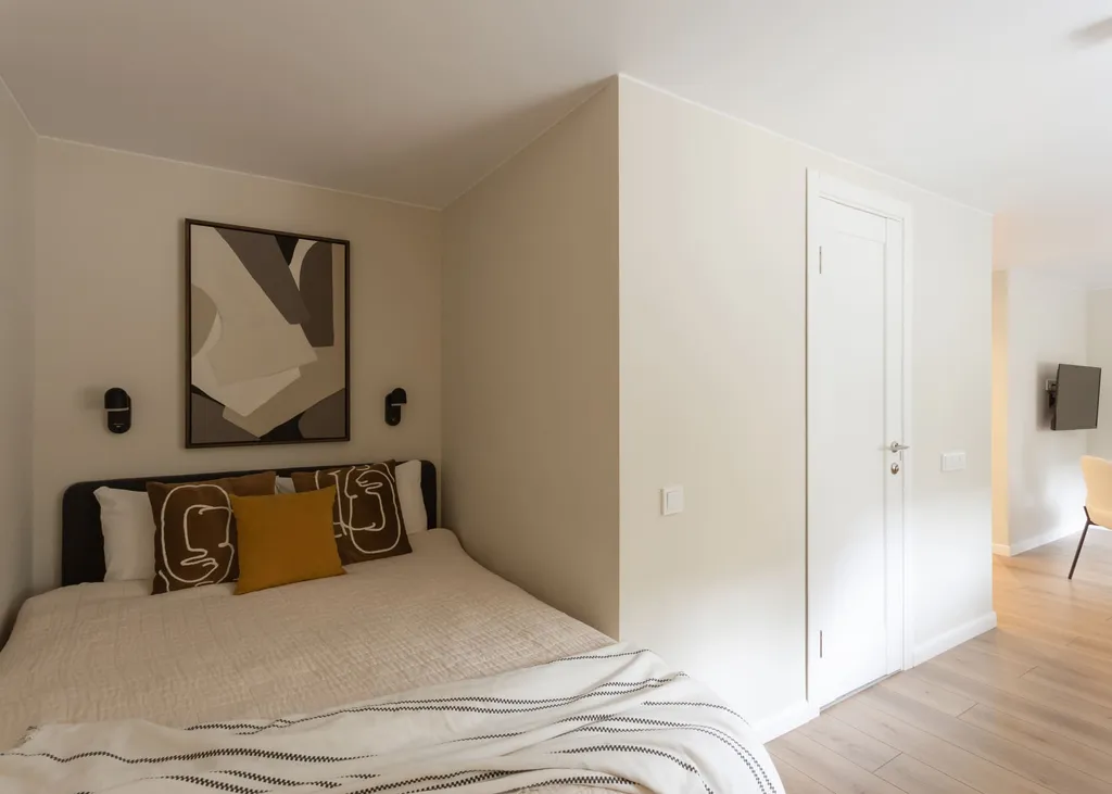 Уютная студия с дизайнерским ремонтом