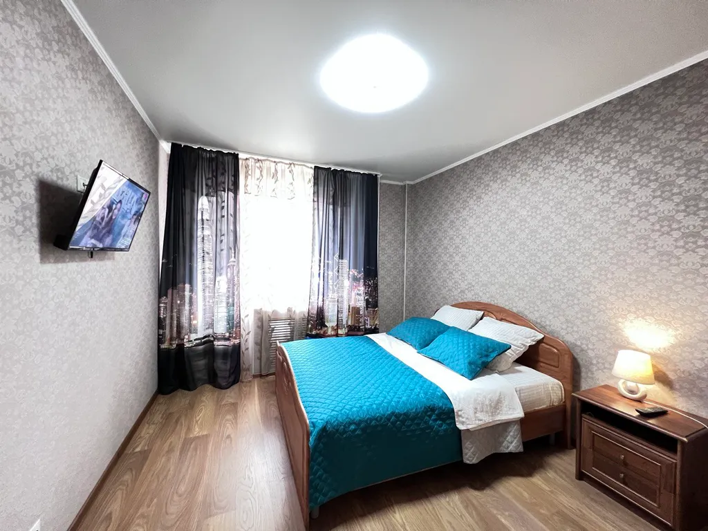 Квартира на набережной с видом на реку