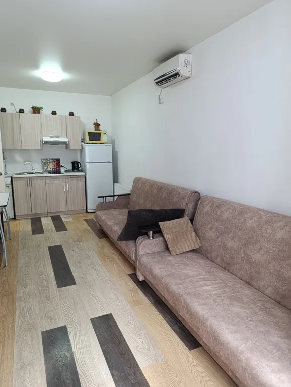 Уютная студия с отдельным входом на берегу моря