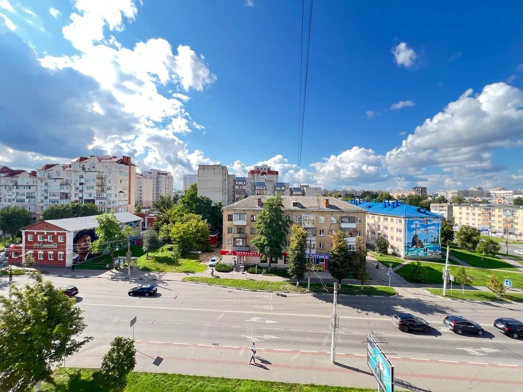 Центр, новый дом