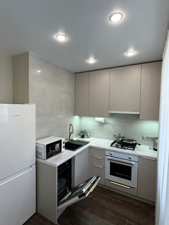 Апартаменты с шикарным ремонтом и удобным расположением