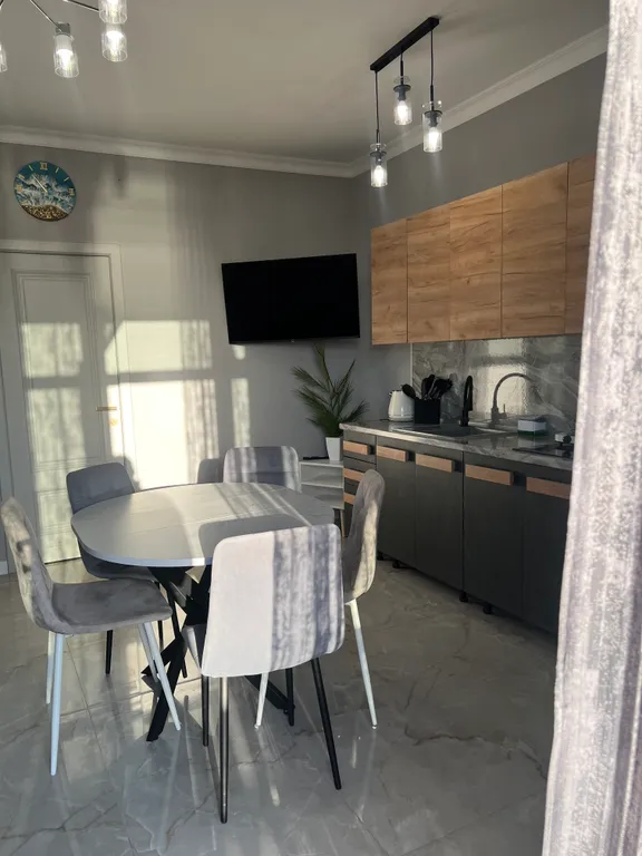 Современный двухэтажный коттедж у моря в пригороде Избербаша