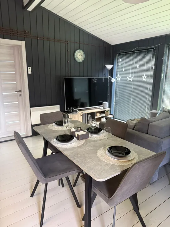 Коттедж Коттедж Современный Новогодний Barnhouse Роман с Надеждой — Гжель