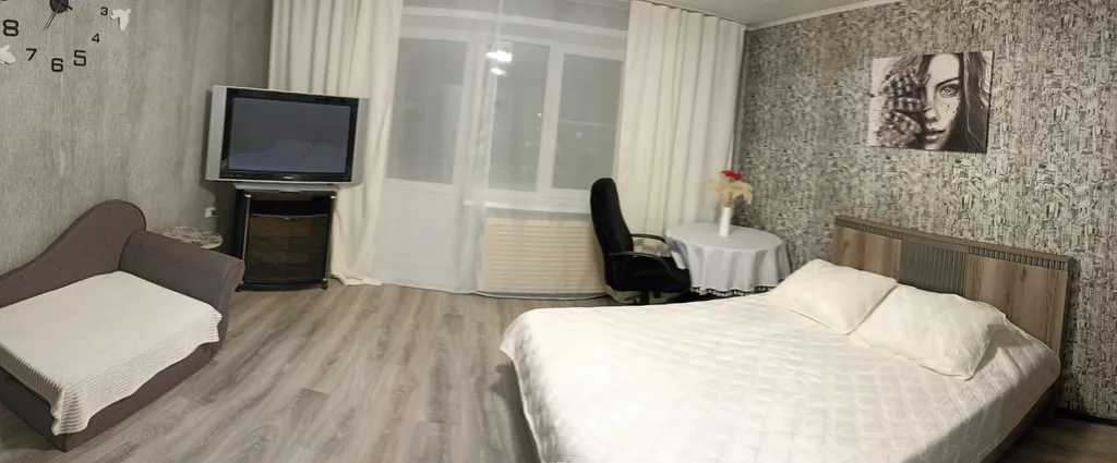 Квартира в тихом районе — аренда посуточно в Братск