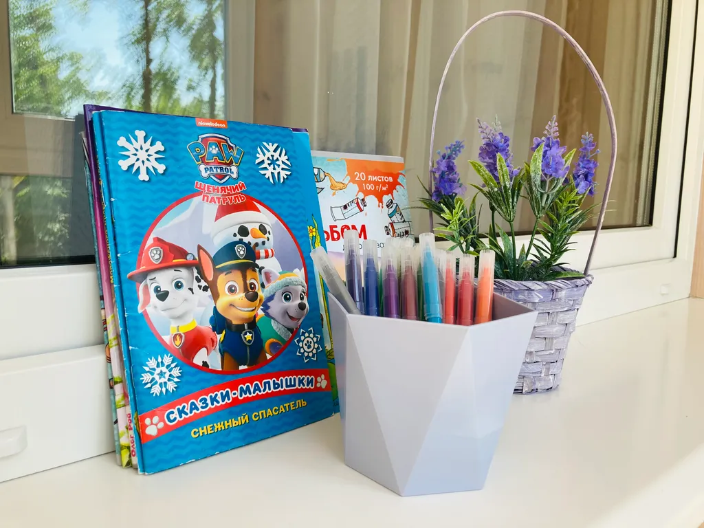 Просторная студия с огромной лоджией у озера