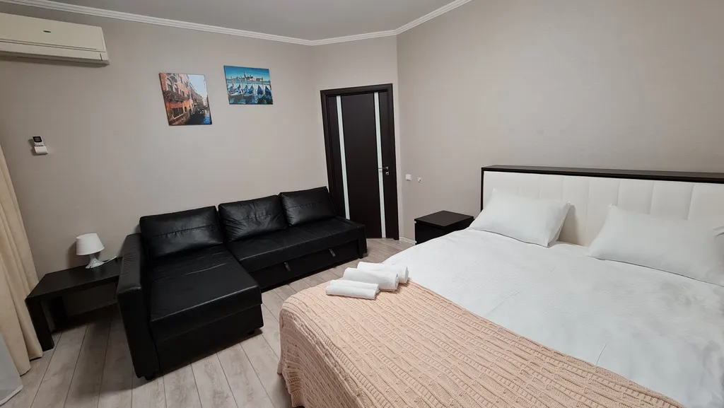 Комфортабельная квартира в новом высотном доме