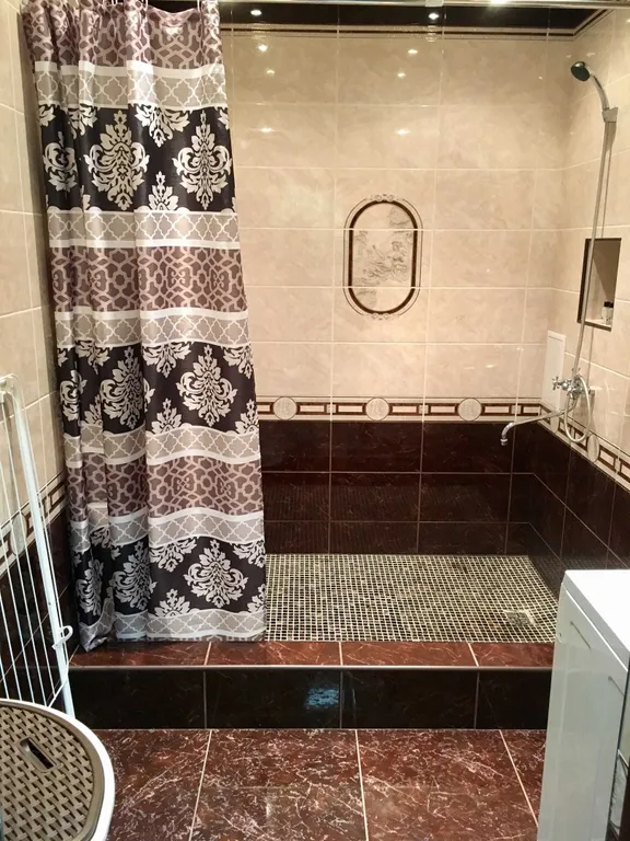 Светлая квартира с оборудованной кухней у моря