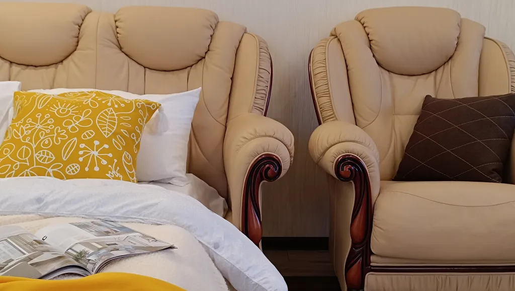 Квартира с камином и большой столовой комфорт-класса