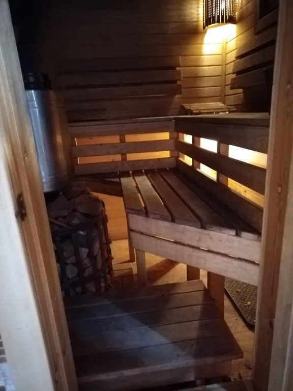 Коттедж Уникальный коттедж с бильярдом на берегу озера — Беличье