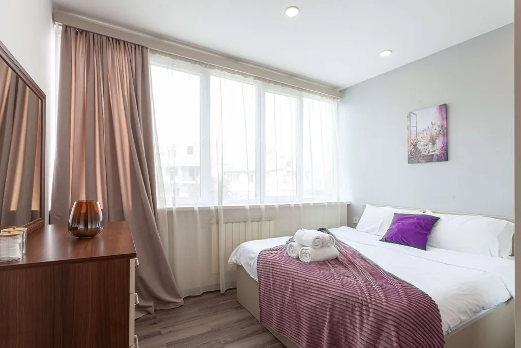 Маленькая уютная квартира с 2 спальнями в центре