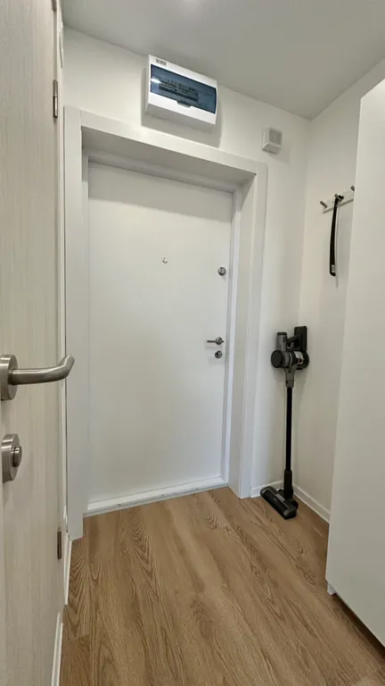 Квартира с видом на пруд