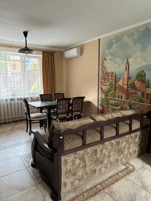 Дом на Толстом мысу