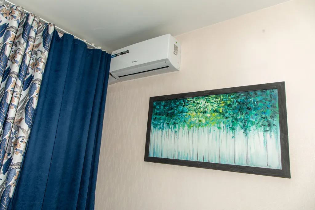 Квартира у метро с кондиционером и джакузи