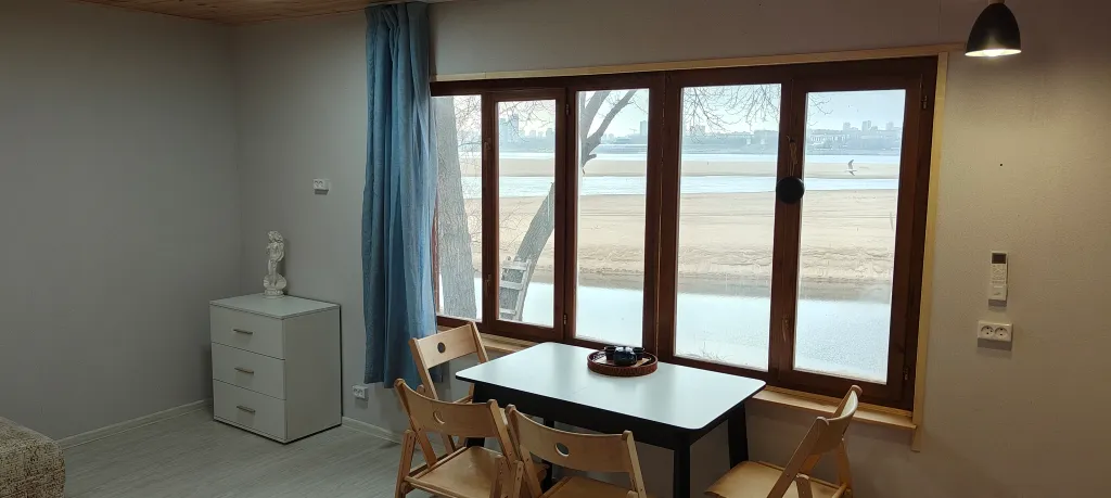 Дом на берегу Волги