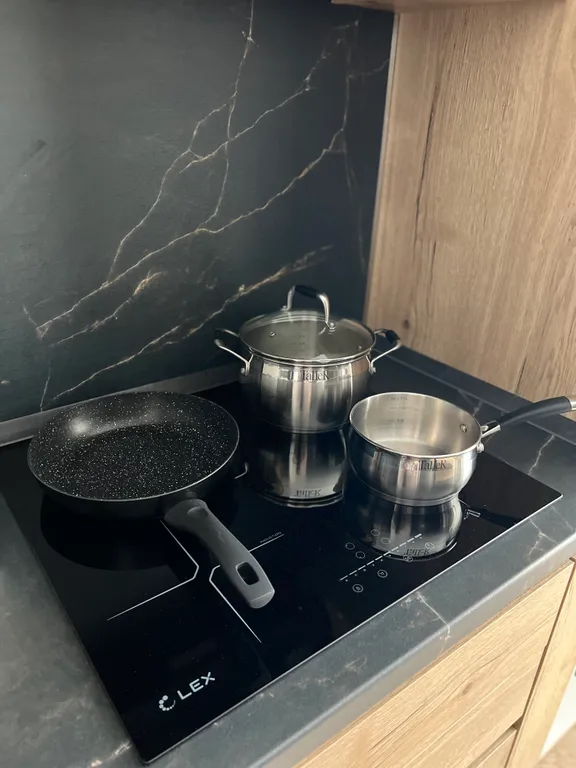 2-комнатная квартира с дизайнерским ремонтом