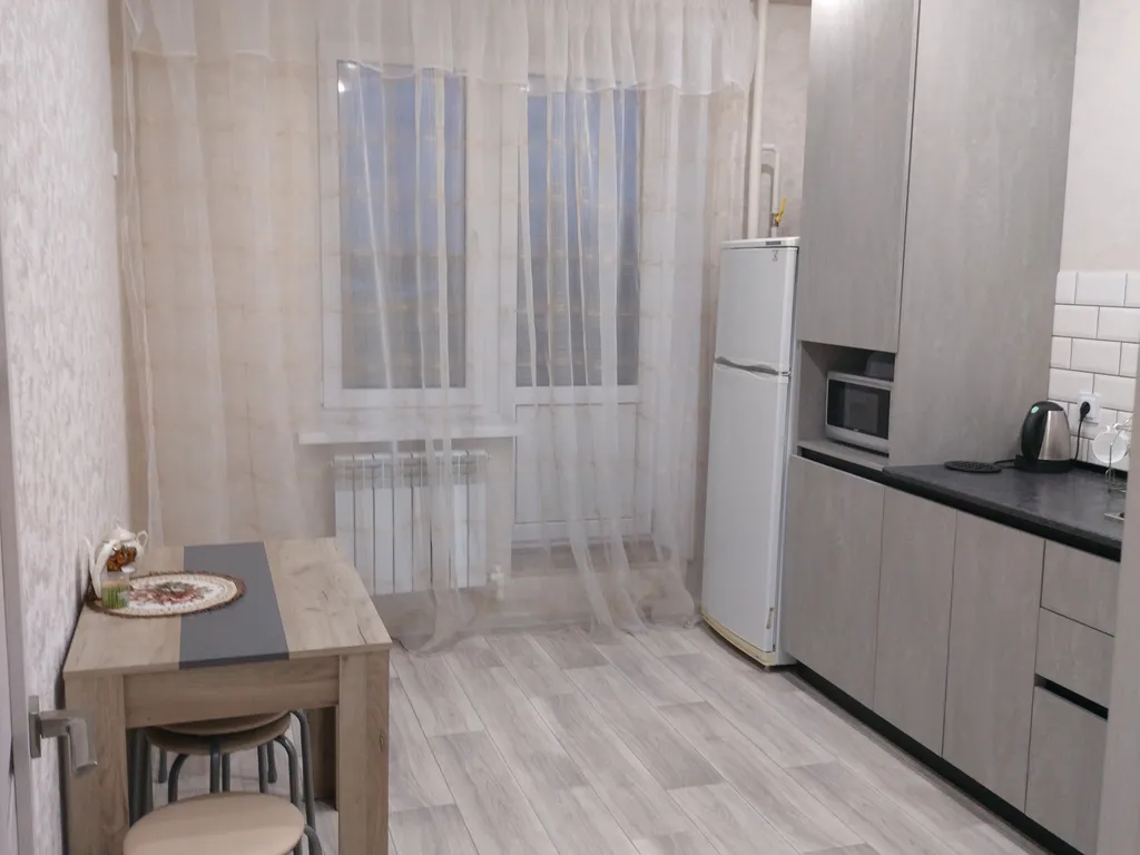 Уютная квартира в центре города — аренда посуточно в Россошь