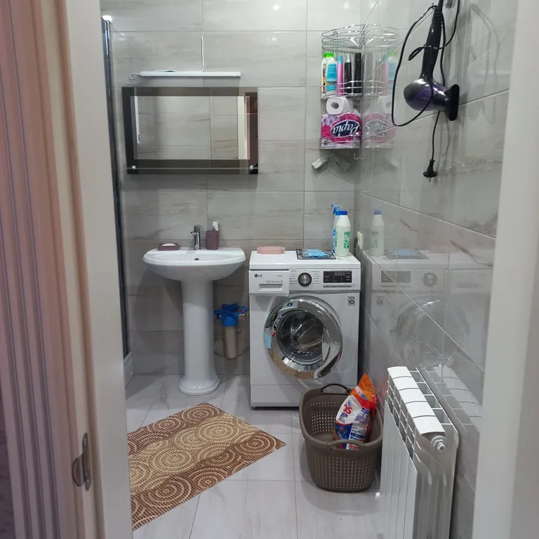 Квартира с балконом на высоте птичьего полета