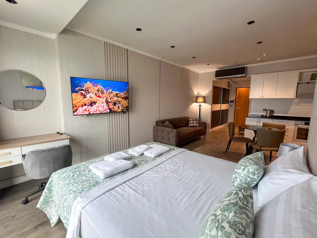 Премиальные апартаменты на берегу моря, Porta Batumi Tower