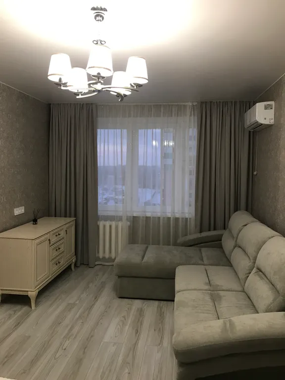 Уютная квартира в спальном районе — аренда посуточно в Псков