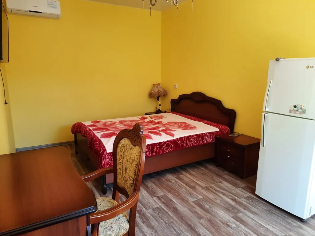 Коттедж Дом с Орлами — Севастополь