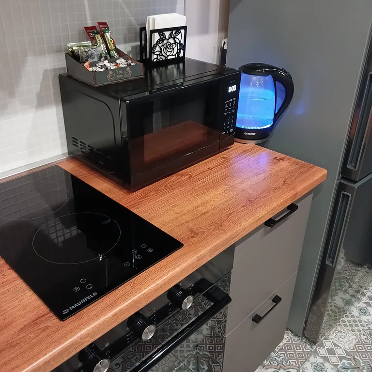 Квартира Квартира Шикарная новая студия в центре города — Омск