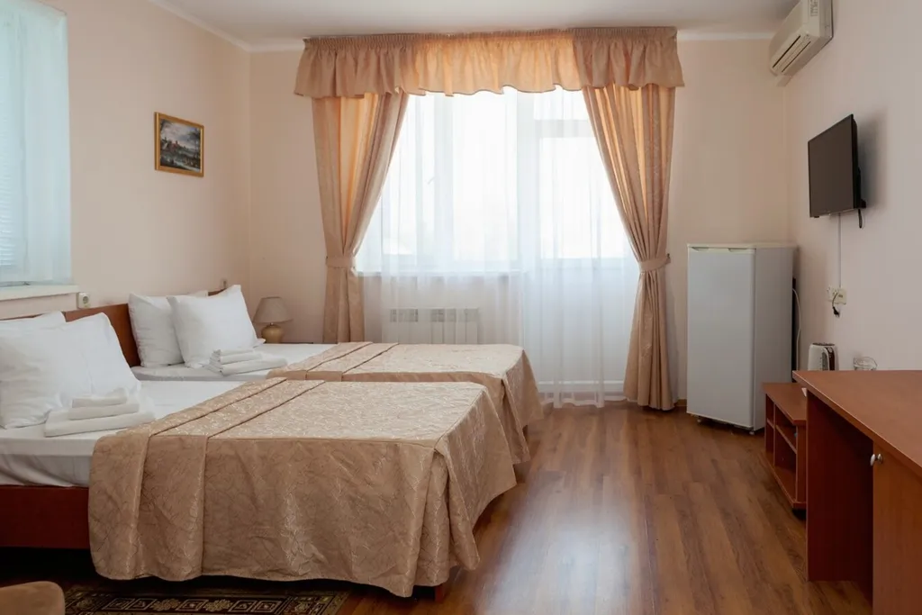 Стандарт-комфорт с балконом (корпус 4)