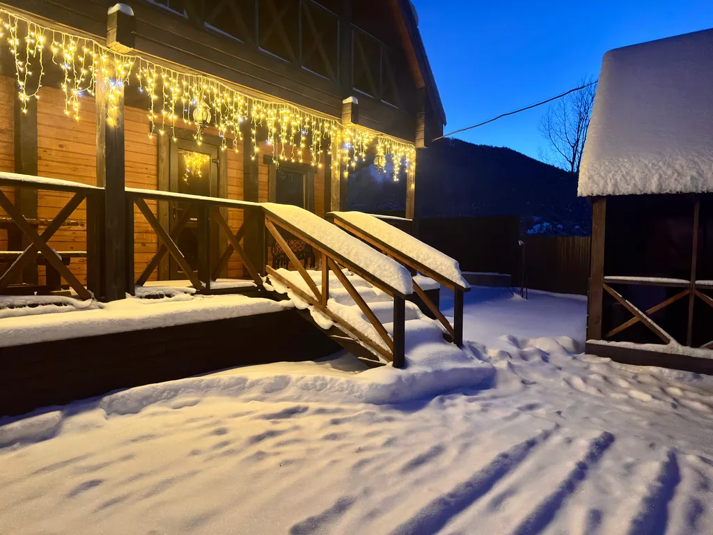 Коттедж в курортной зоне с видом на горы