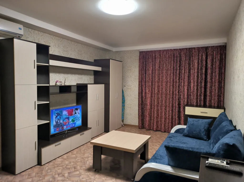 Уютная однокомнатная квартира — аренда посуточно в Севастополь