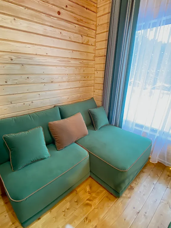 Уютные апартаменты на курорте Манжерок с видом на горы