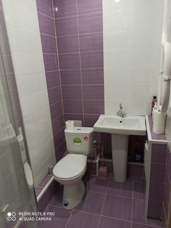 Студия с видом на пруд