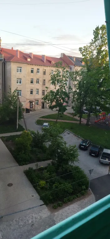 Светлая, уютная, благоустроенная квартира в центре города с балконом