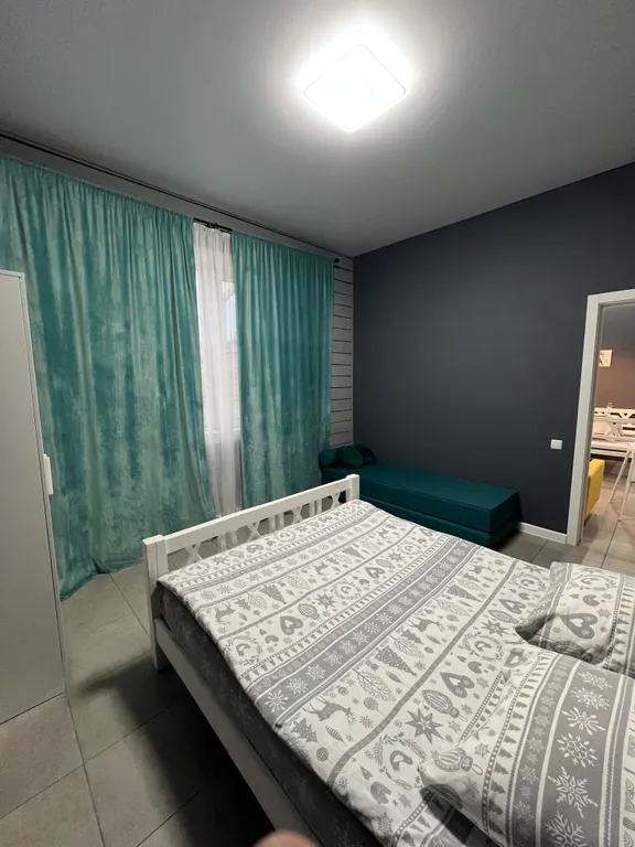 Черный дом на 10+4 человек