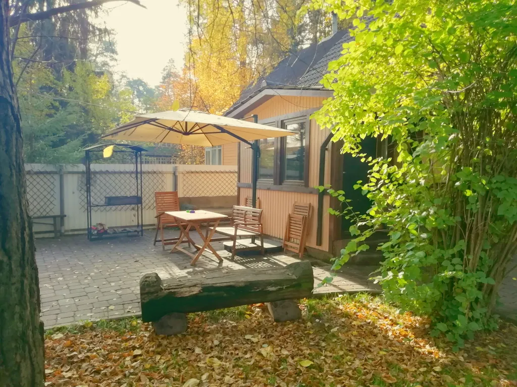 Домик-бунгало в стародачном поселке