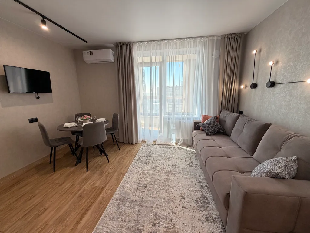 Новая, современная, уютная квартира в самом центре города