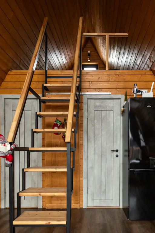 Коттедж Уютный домик в стиле A-Frame — Мга