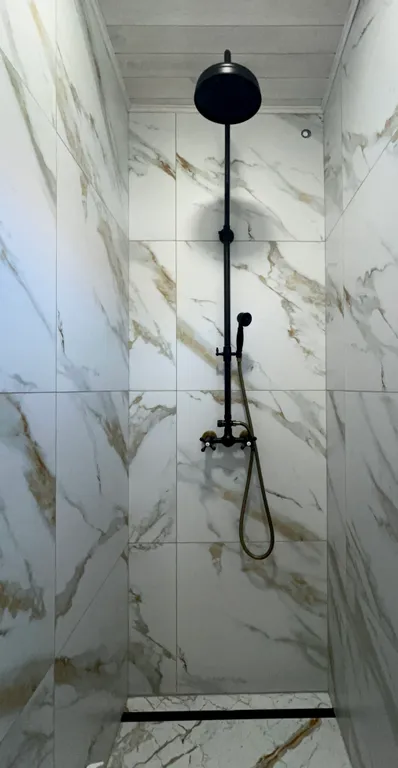 Уникальный дом-баня с собственной террасой