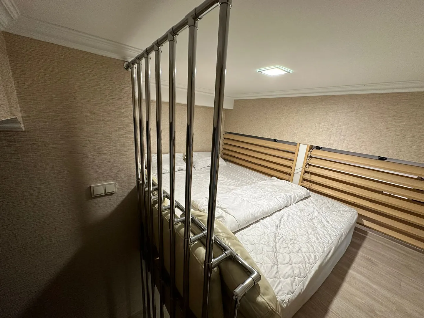 Спальное место (160х200) на 2м ярусе