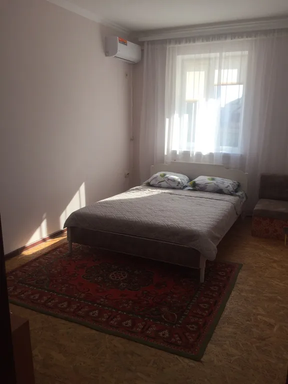 Квартира Комната — аренда посуточно в Заозёрное