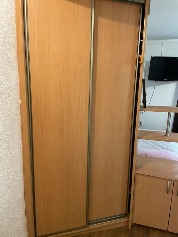 Квартира с виноградными гроздьями в центре